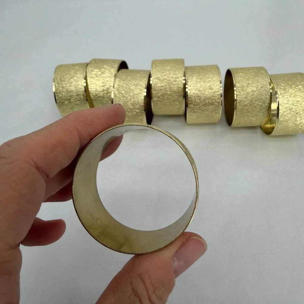 Napkin Ring‎ Set Gold Textured Brushed Metal 8 Piece Dining Elegant Sparkly